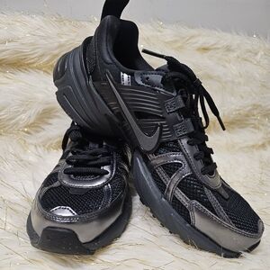 Women's Nike V2K Runtekk Running Shoes